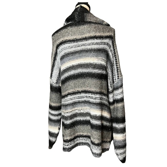BDG Women's Oversized Open Cardigan Sweater Size L in Gray White Black Stripes - Picture 3 of 6